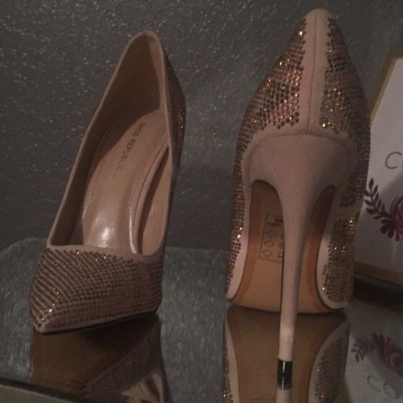 Nude sparkly heels - Picture 2 of 3
